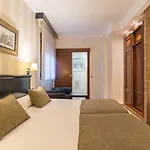Bypillow California 2* Μάλαγα