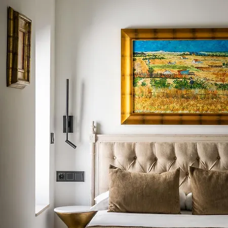 Hotel Bypillow California