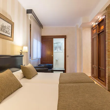 Bypillow California 2* Malaga