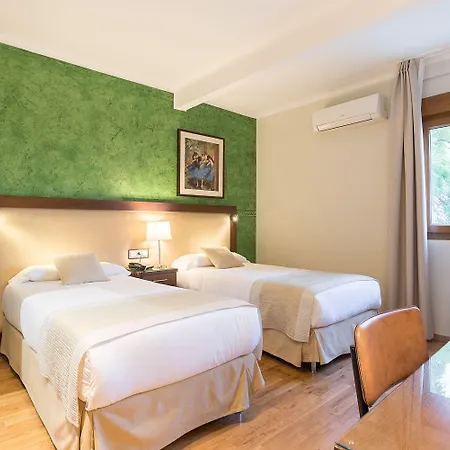 Bypillow California 2* Malaga