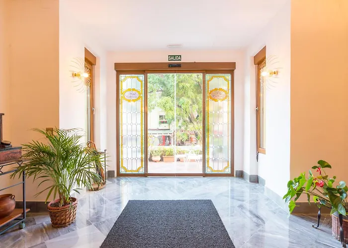 فندق Bypillow California مالقة